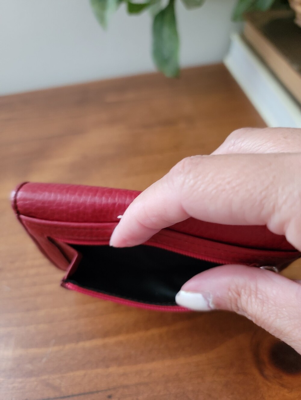 Brighton Red Pebbled Leather Bi-fold Snap Wallet - Picture 8 of 16